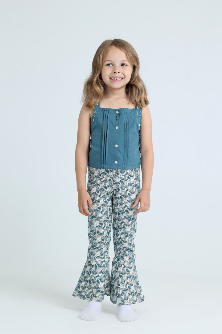 Round Embroidered Set