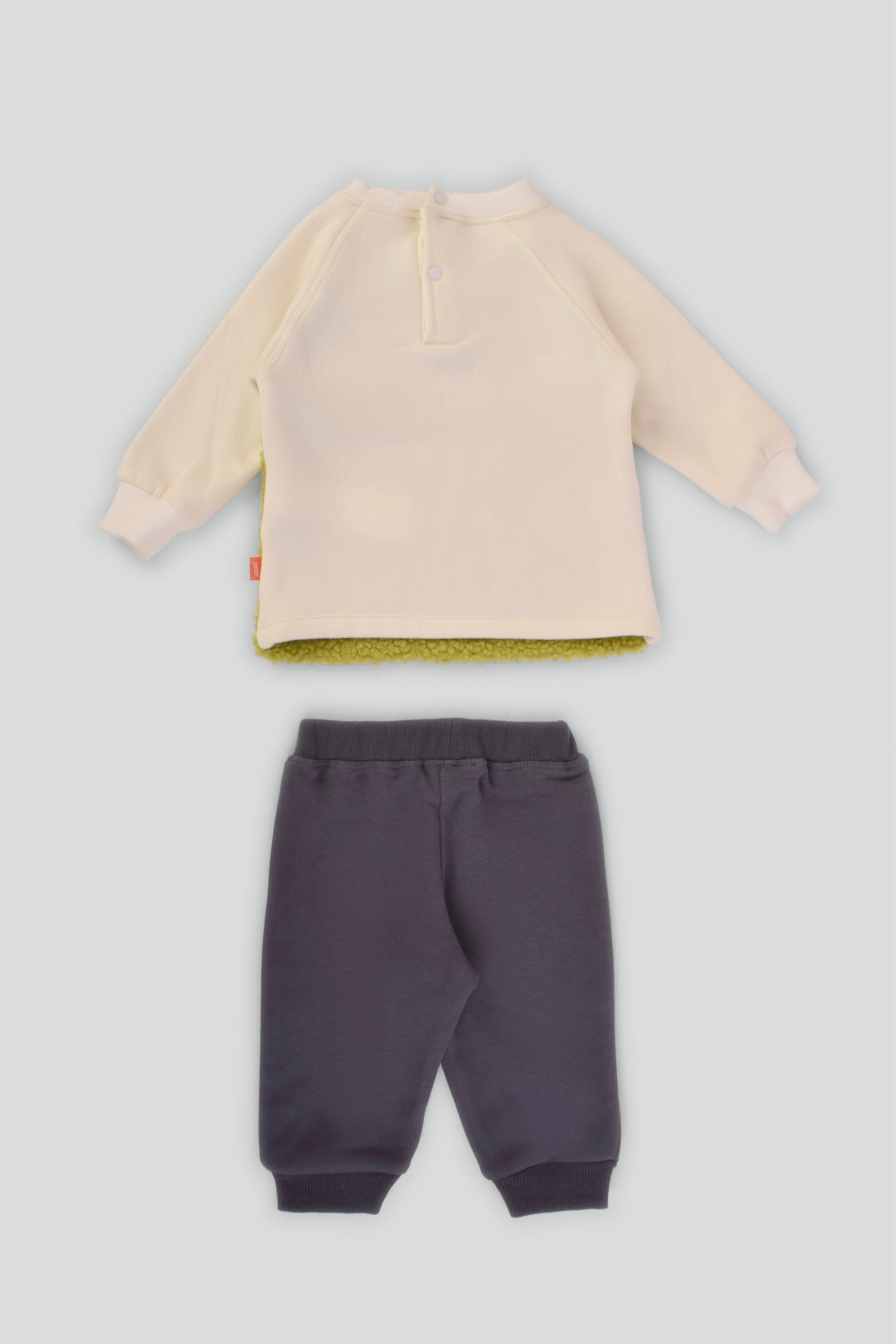 Round Pajamas Set