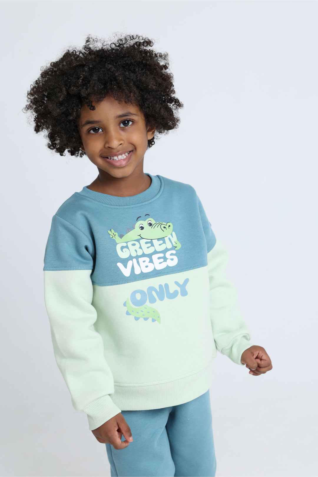 Round Pajamas Set 22253003