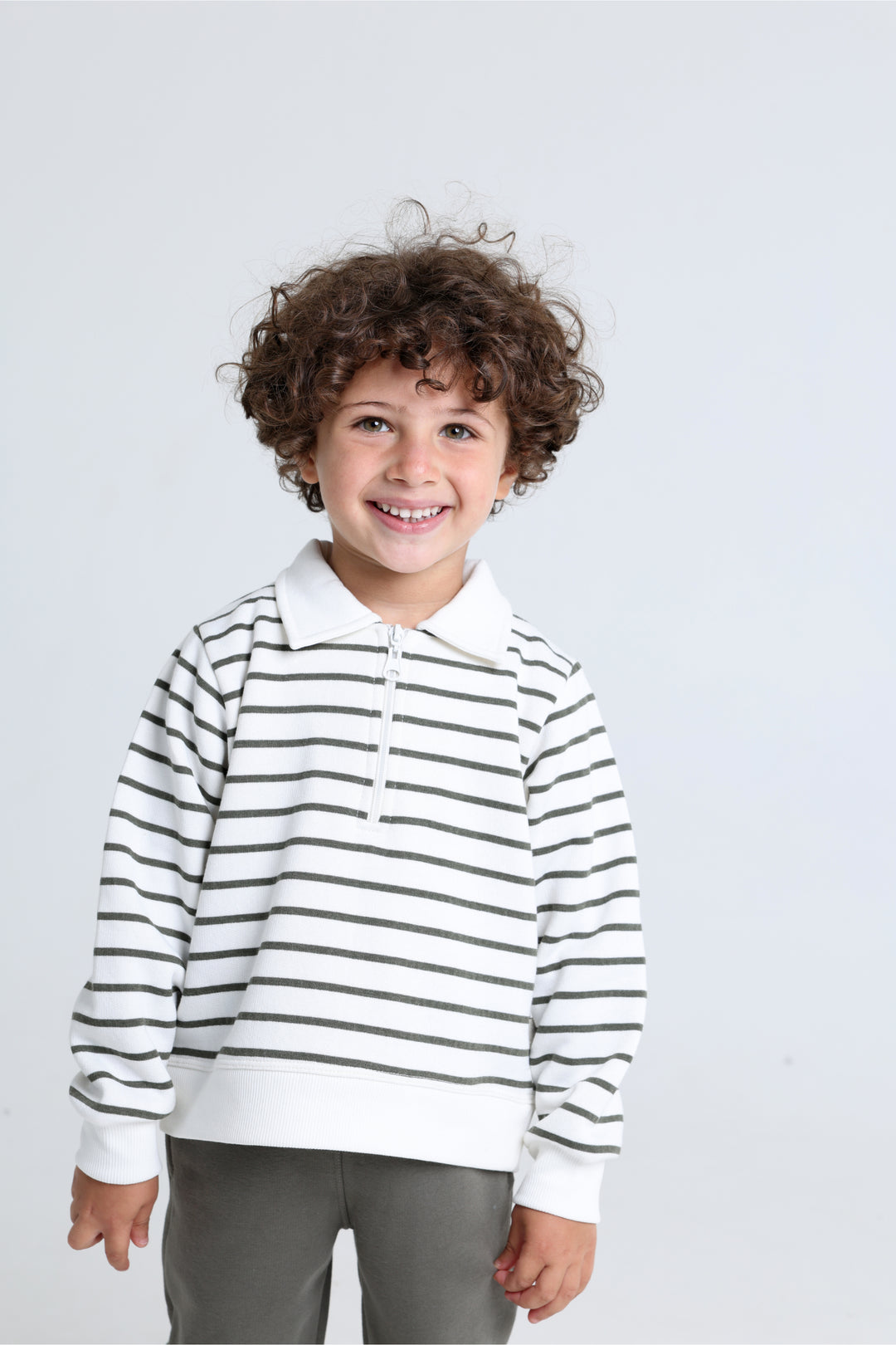Round Stripe Pajamas Set 22253022