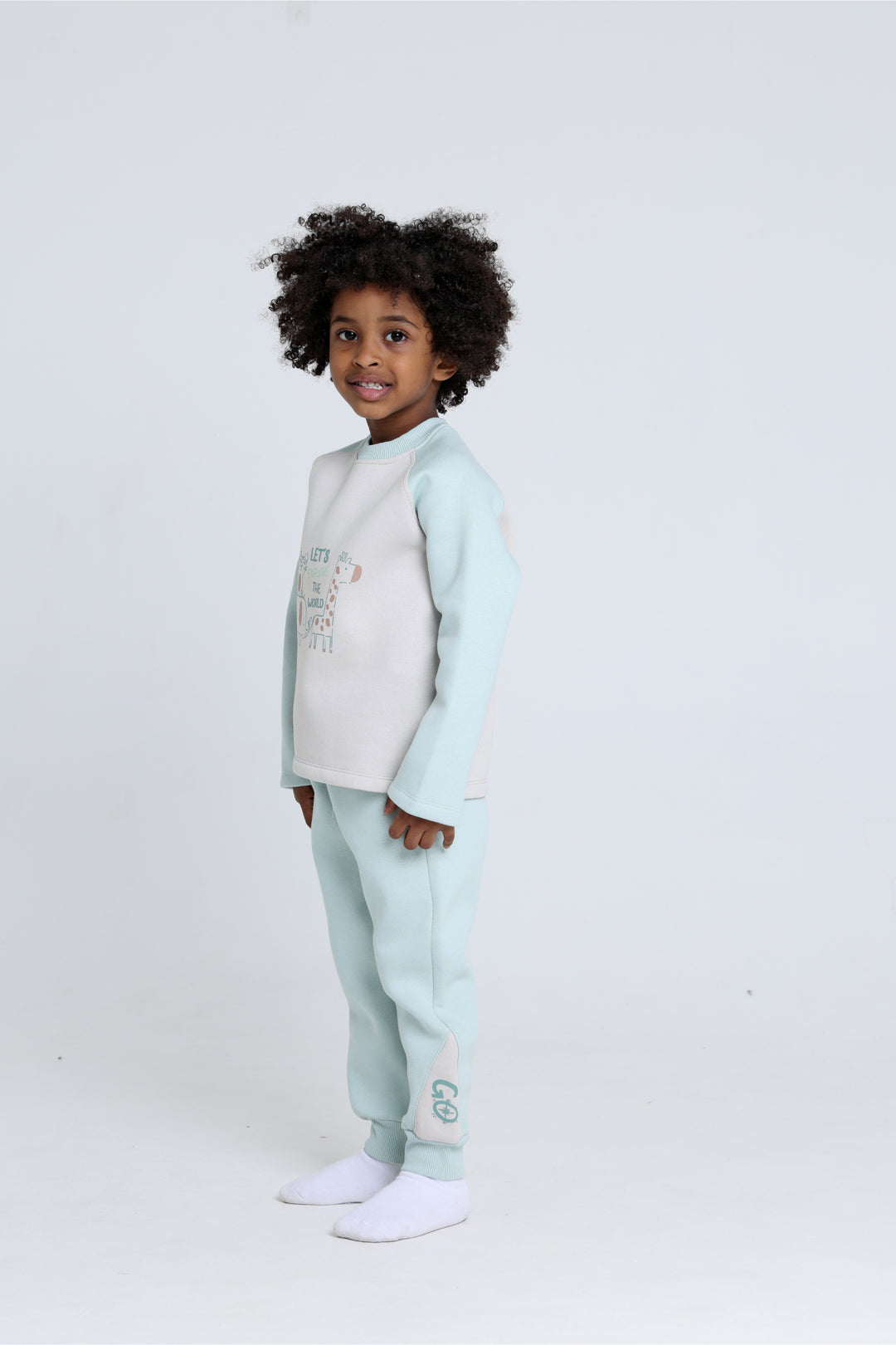 Round Pajamas Set 22253024