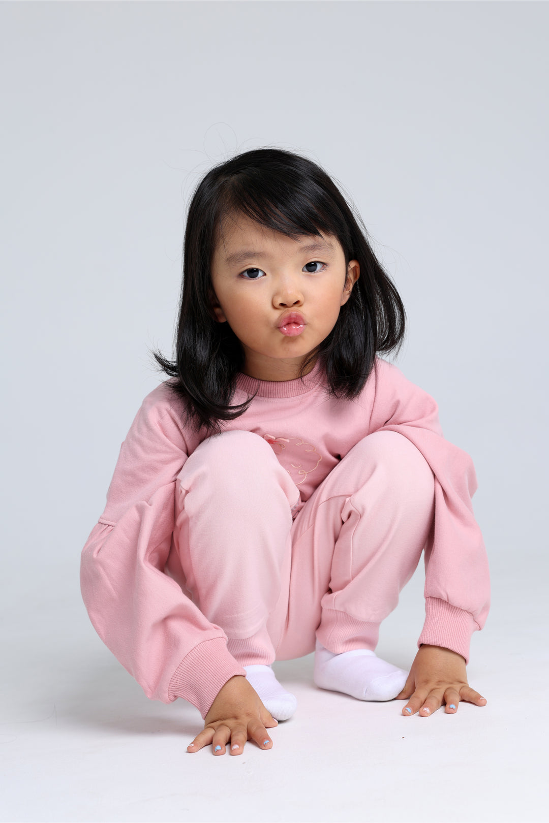 Round Pajamas Set 22253401