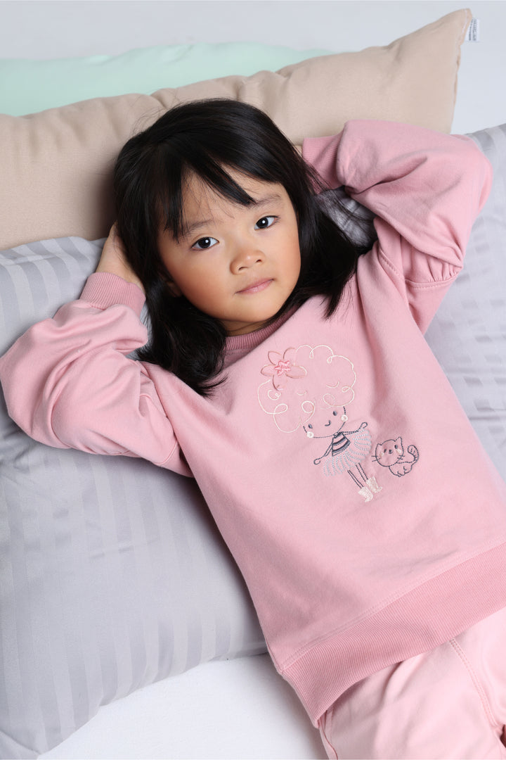 Round Pajamas Set 22253401