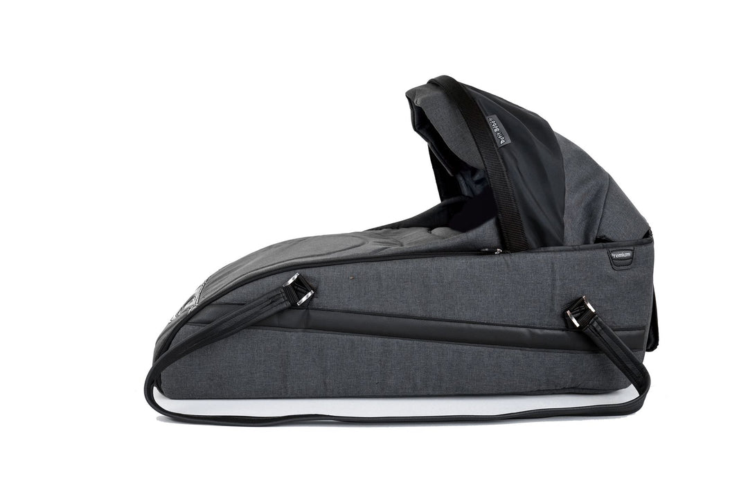 Carrycot premium