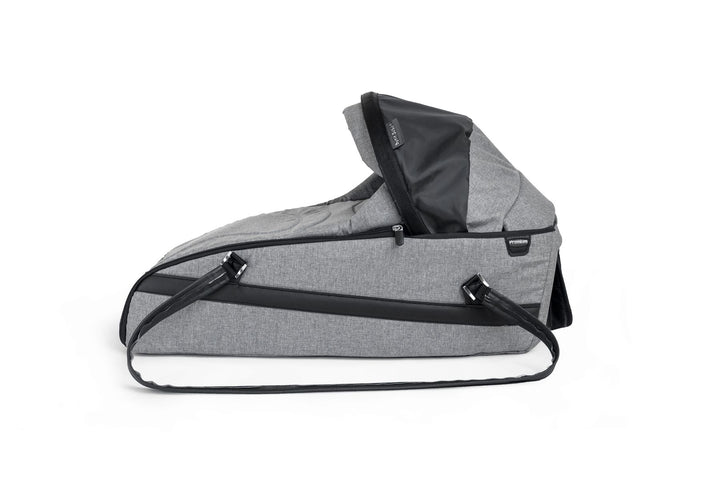 Carrycot premium