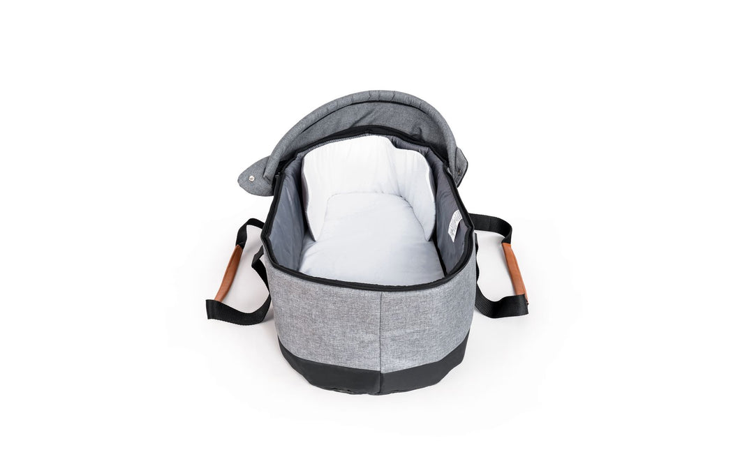 Carrycots premium
