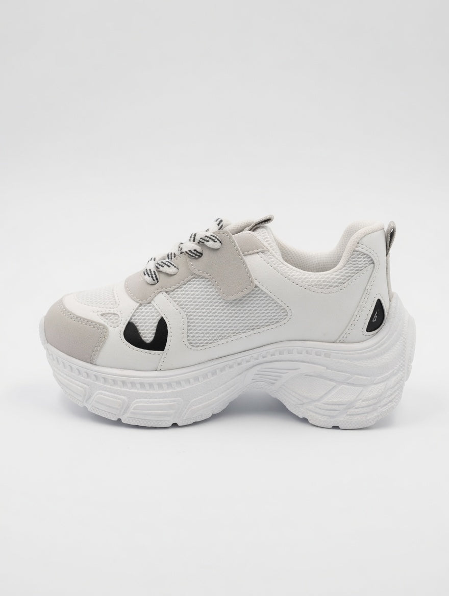 Boys Lightweight Sneaker