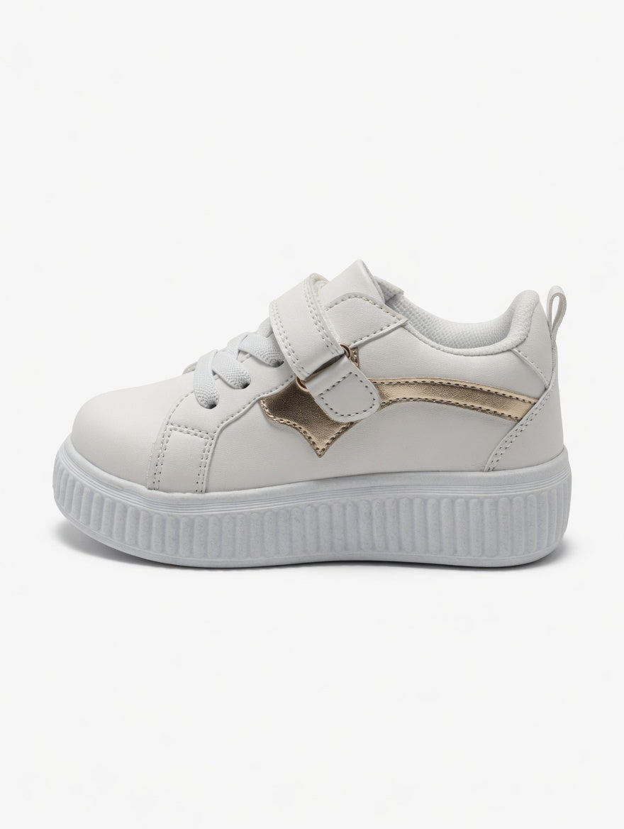 Girls Lightweight Sneaker
