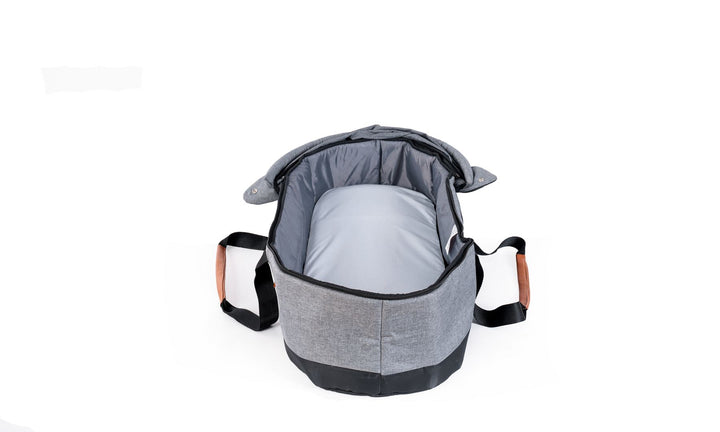Carrycots premium