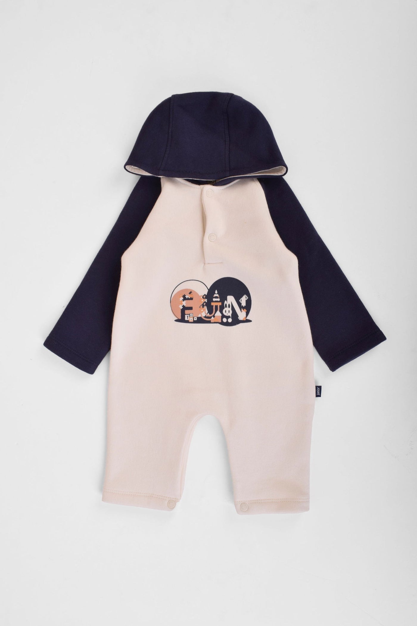 Printed Hooded Jumpsuit - Junior Egypt