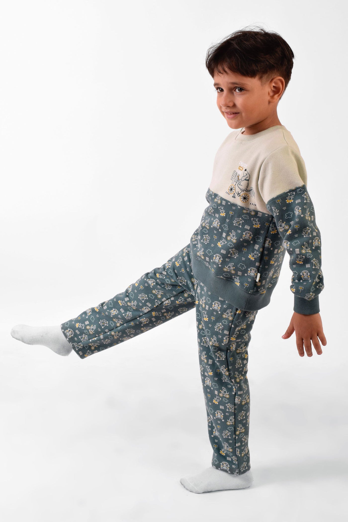 Round Printed Pajama Set - Junior Egypt